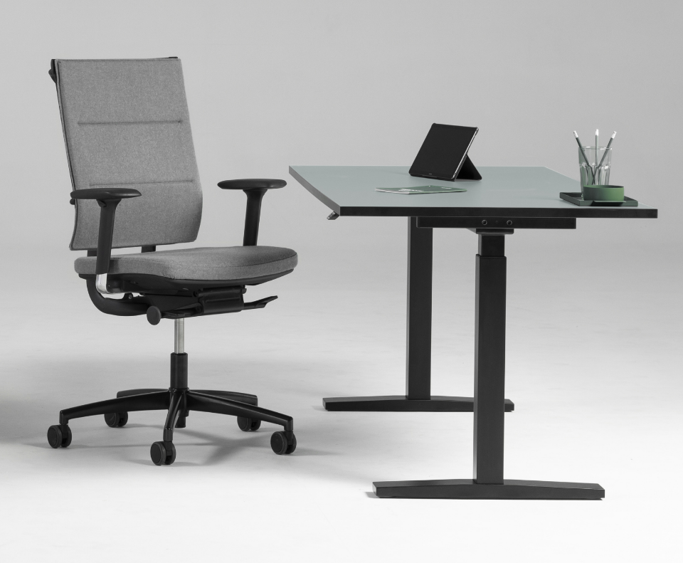Modern ergonomic desking