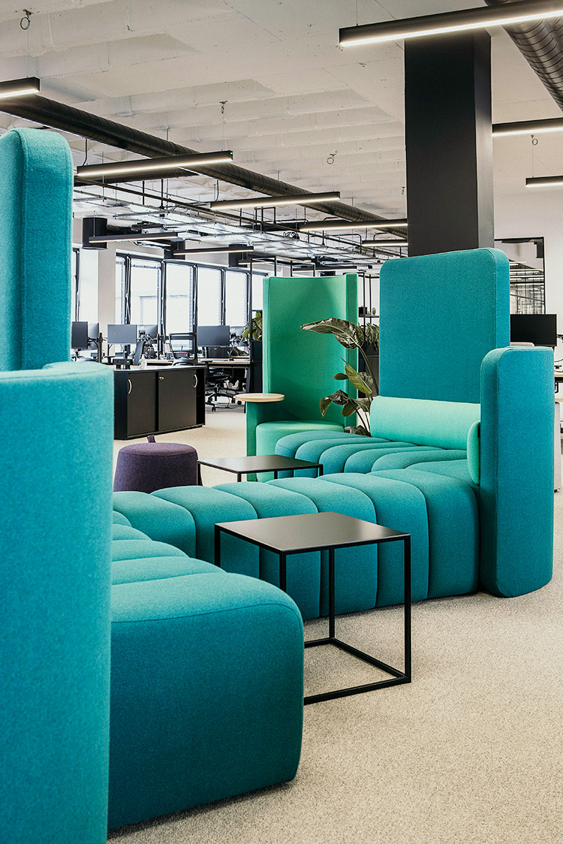 Modern Modular Seating for Offices